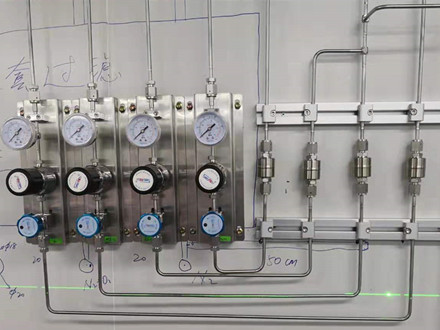 河北氣路工程二級壓力減壓過濾裝置-高純氦氣供氣系統